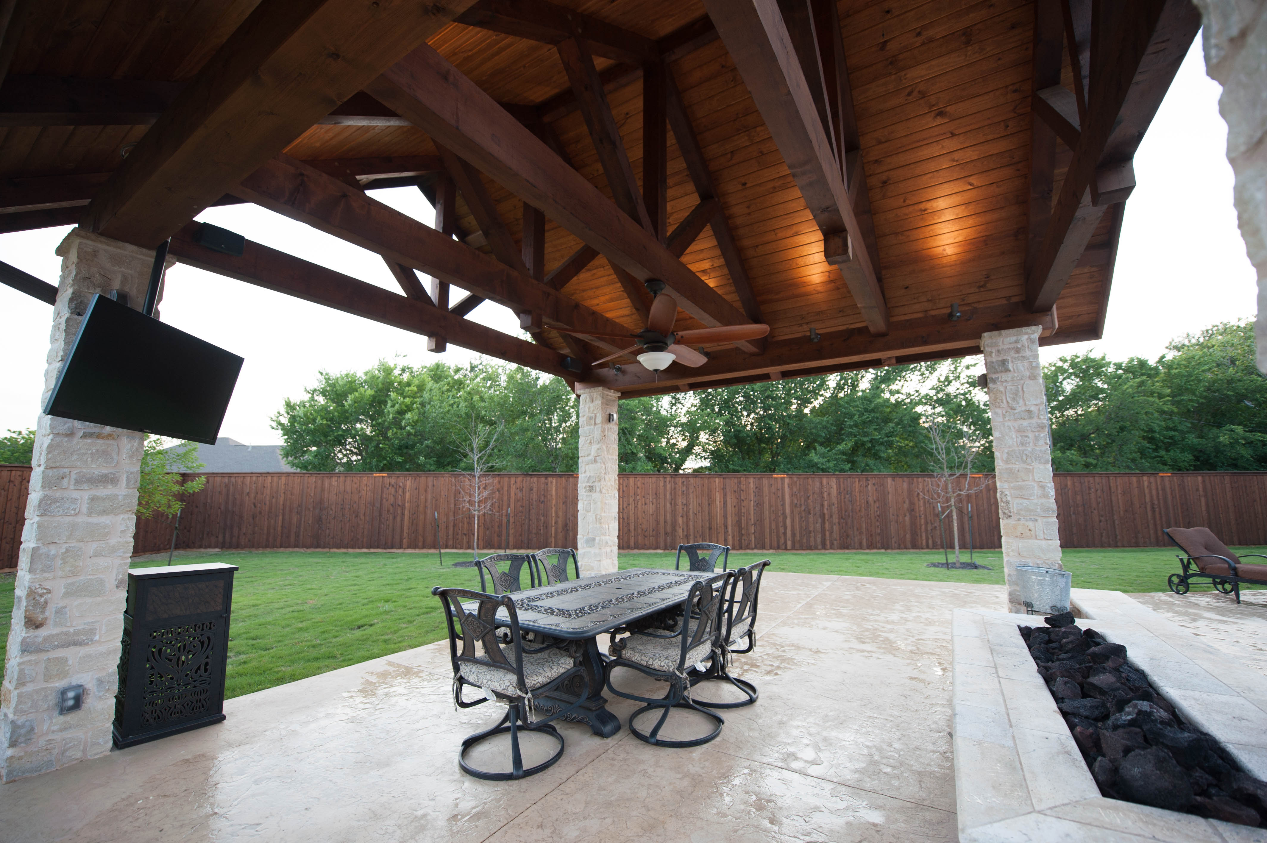 Outdoor Living by Gohlke Pools