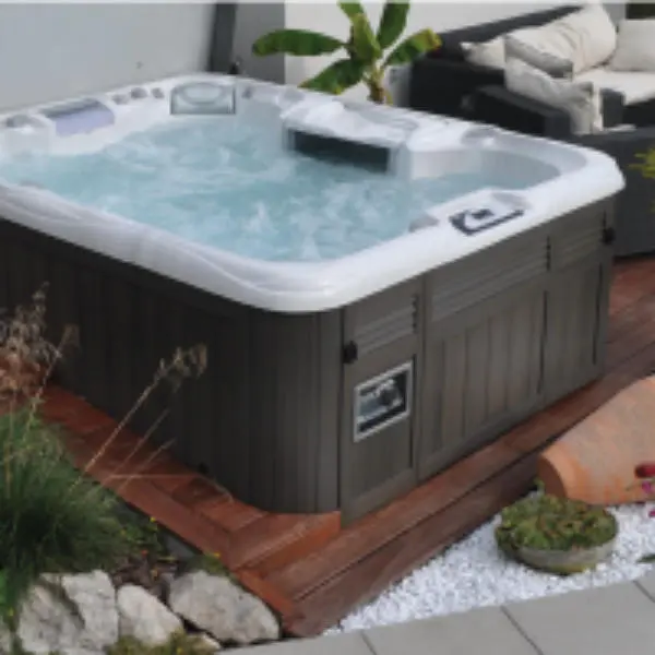 Sundance Spas hot tub