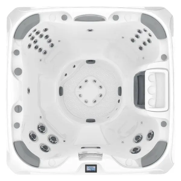 Vistamar model from Sundance Spas