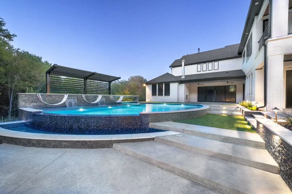 Gohlke Pools - Geometric