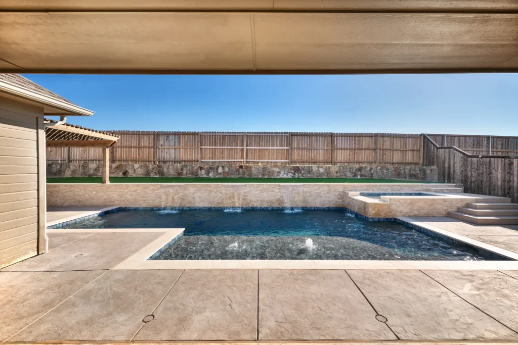 Gohlke Pools - Geometric