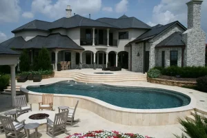Freeform style pool.