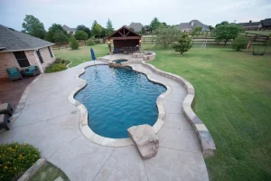 Freeform style pool.