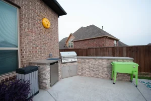 Outdoor living pool area.